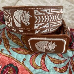 Men's New Leather Embroidered Cowboy Belt Western Cowboy Belt, Or Womens Size 42